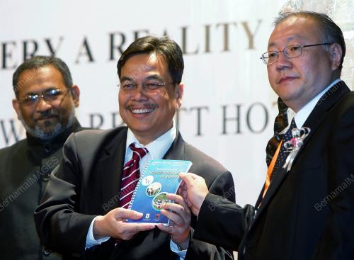 DR AZMI SHAPIE