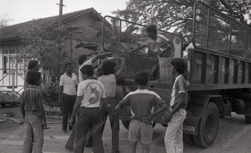 GOTONG-ROYONG