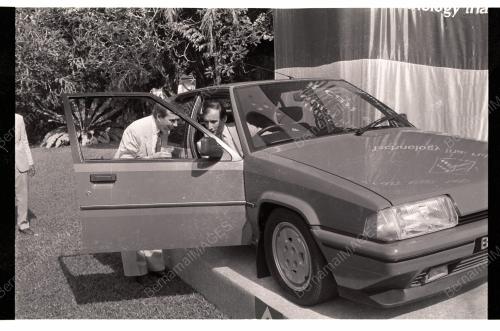 KL02_200191_KERETATERBARUCITROEN