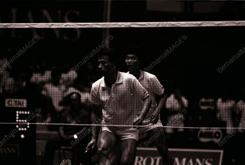 BADMINTON PIALA THOMAS-UBER
