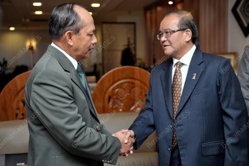 KL02_20022013_YIRMI