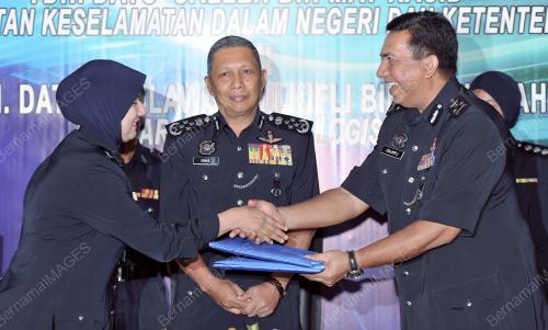 TAN SRI ISMAIL OMAR