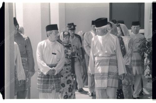 AGONG LAWAT PAMERAN