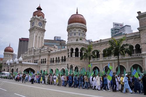 KL02_20112018_MAULIDUR_RASUL
