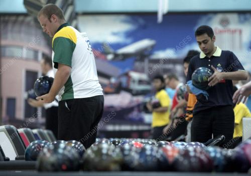 KL02_21022011_BOWLING