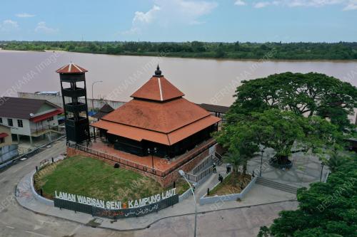 MASJID KAMPUNG LAUT