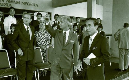 KL02_210690_PERASMIAN
