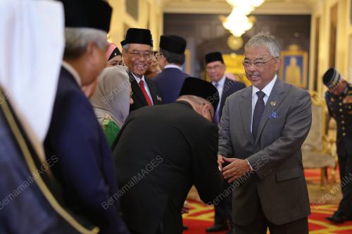 AL-SULTAN ABDULLAH RI'AYATUDDIN AL-MUSTAFA BILLAH SHAH