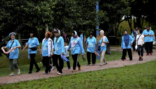 KL02_21092017_WALK_PEACE