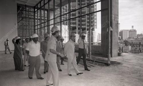DR. MAHATHIR MOHAMAD
