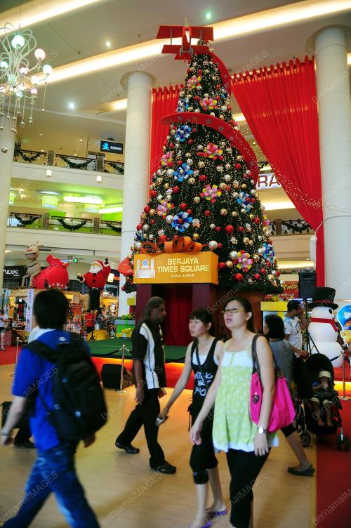 MENJELANG HARI NATAL