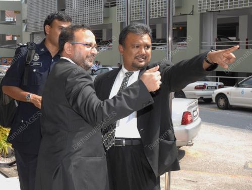 HAKIM MELAWAT BALAI POLIS TAIPAN