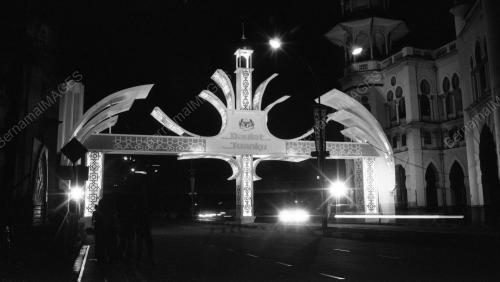 KL02_22072015_PINTU_AGONG
