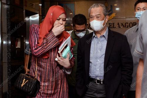 TAN SRI MUHYIDDIN YASSIN