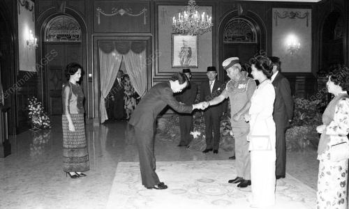 KL02_23032015_HADAP_AGONG