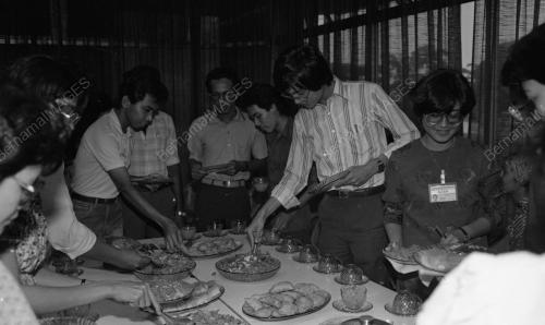 KL02_23032015_JAMUAN_TEH