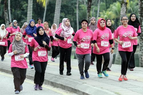 KL02_23102016_PINK_RUN