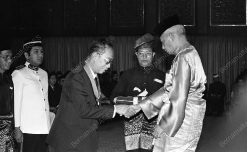 PENGURNIAAN