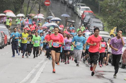 KL02_24072016_SUPERHERO_RUN