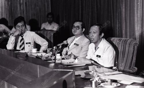 MUSA HITAM