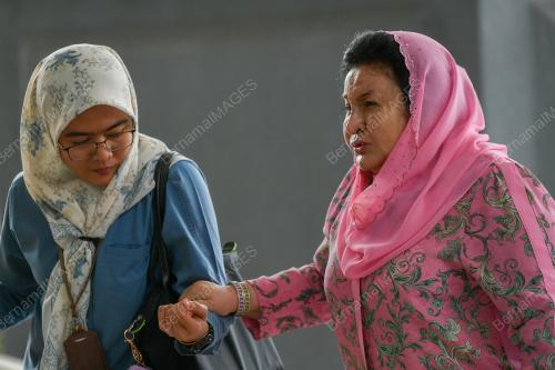 DATIN SERI ROSMAH MANSOR