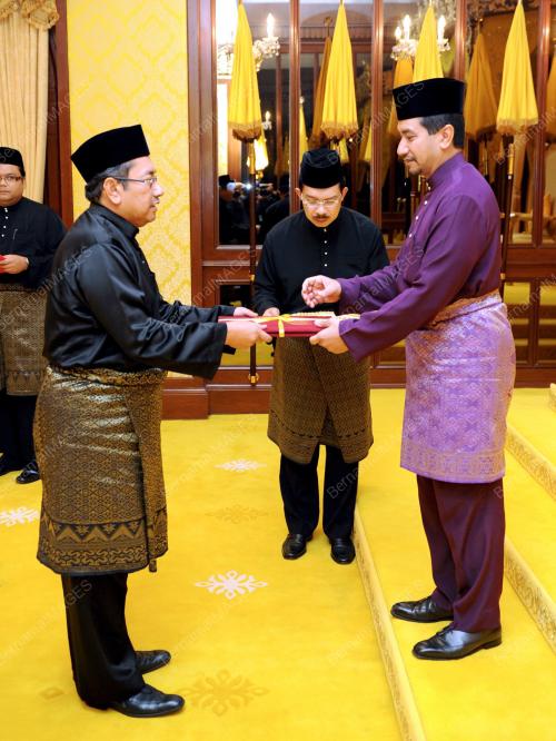 TUANKU MIZAN ZAINAL ABIDIN