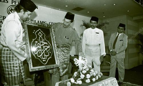 KL02_250690_PERSIDANGAN