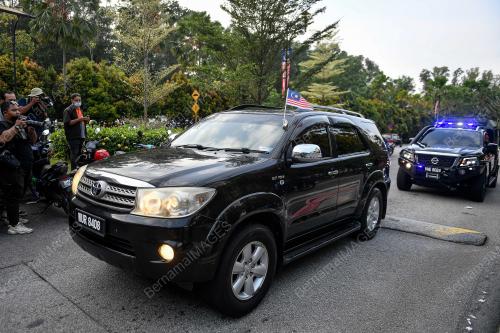 DATUK SERI NAJIB TUN RAZAK