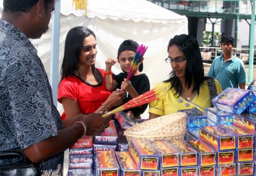 SAMBUTAN HARI DEEPAVALI