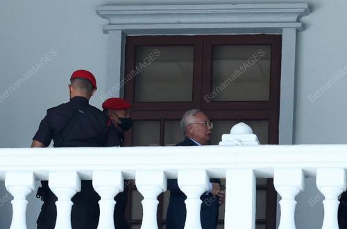 DATUK SERI NAJIB TUN RAZAK