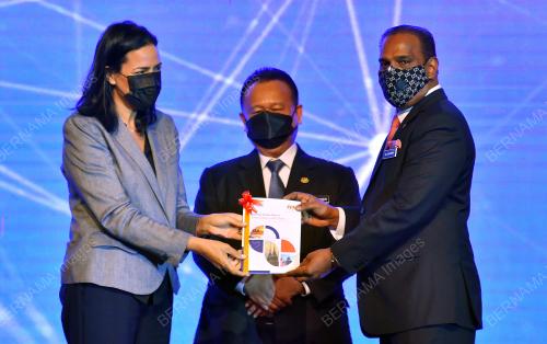 DATUK SERI M SARAVANAN