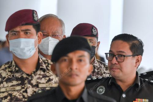 DATUK SERI NAJIB TUN RAZAK