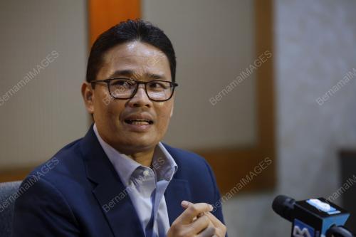 KHAIRUL AZWAN HARUN
