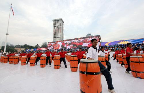 KL02_27082015_RAPTAI