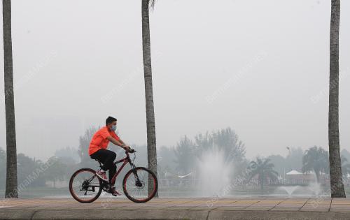 KL02_27092015_JEREBU
