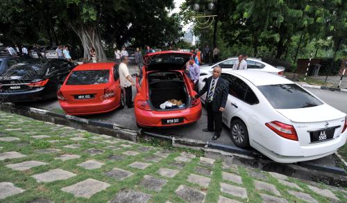KL02_27102014_DADAH