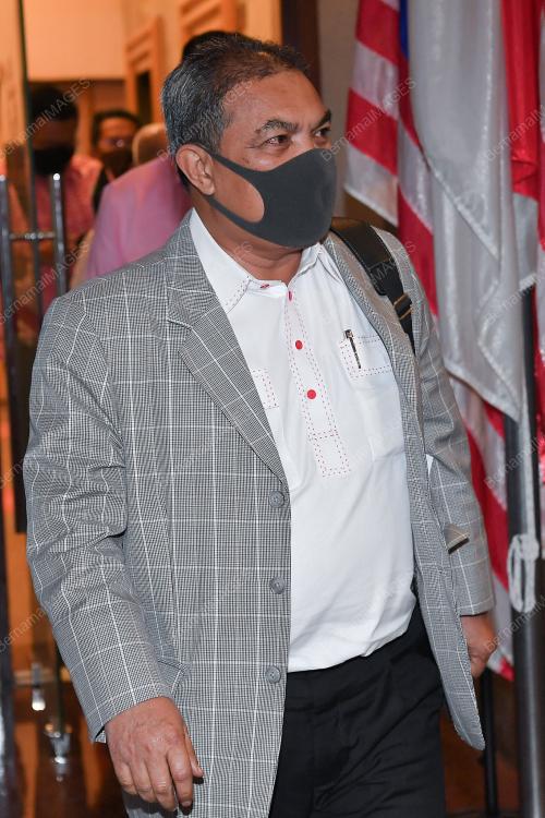 DATUK SERI JAMIL KHIR BAHAROM