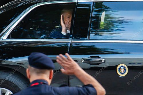 DONALD TRUMP