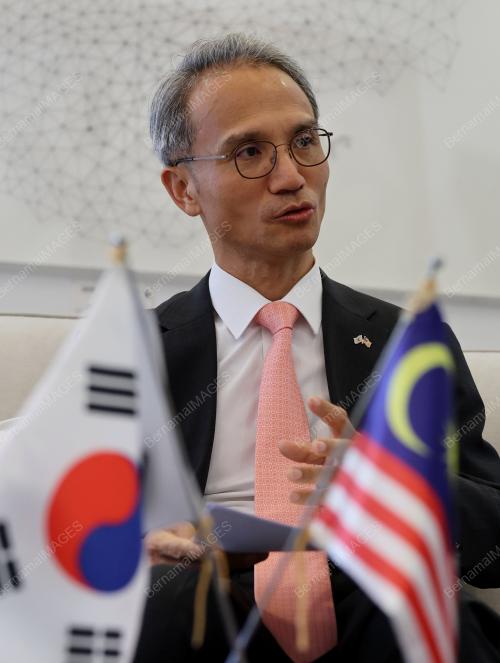 YEO SEUNG BAE