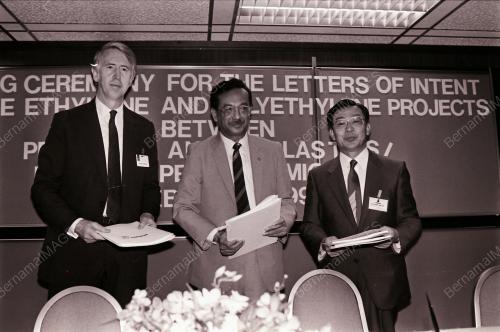 AGREEMENT BETWEEN PETRONAS, BP, AND IDEMITSU