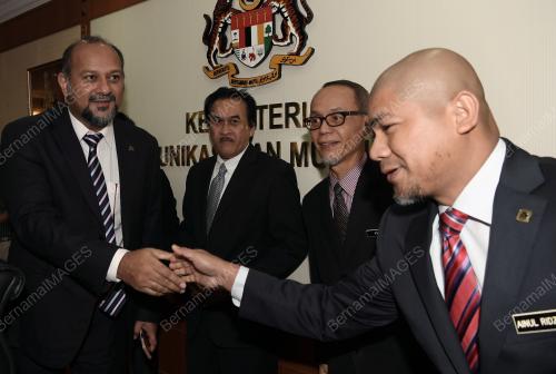 KL02_28052018_MENTERI_RTM