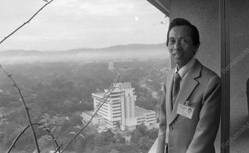 TENGKU AHMAD RITHAUDDEEN