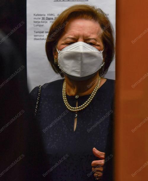 TAN SRI ZETI AKHTAR AZIZ