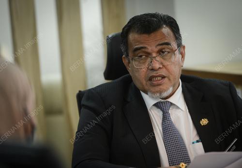 DATUK HASBI HABIBOLLAH