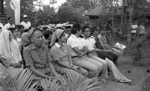 KL02_29012015_GOTONG_ROYONG