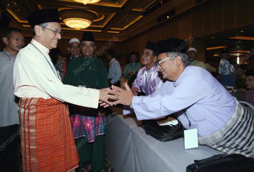 TUN MAHATHIR MOHAMAD