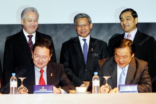 MUSTAPA MOHAMED