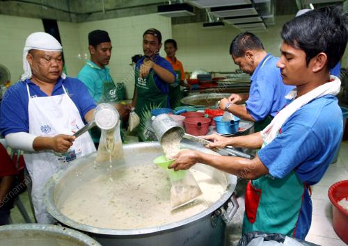 KL02_29062014_BUBUR_LAMBUK_2