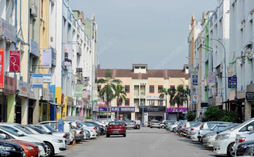 KL02_29082012_MERDEKA_TINJAU