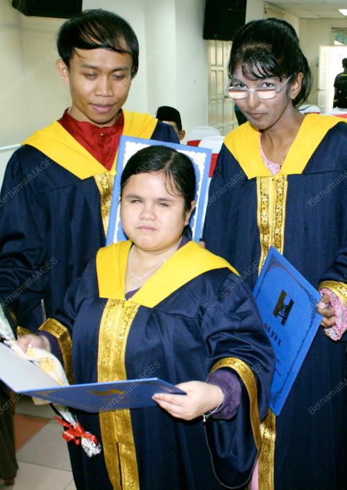 KL02_29112012_MAB